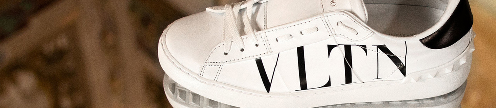 одежда, обувь, сумки и аксессуары Valentino Garavani VLTN одежда, обувь, сумки и аксессуары Valentino Garavani VLTN