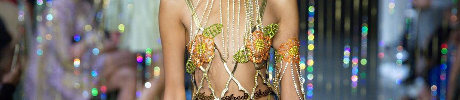 брендовая одежда, обувь, и аксессуары AREA брендовая одежда, обувь, и аксессуары AREA