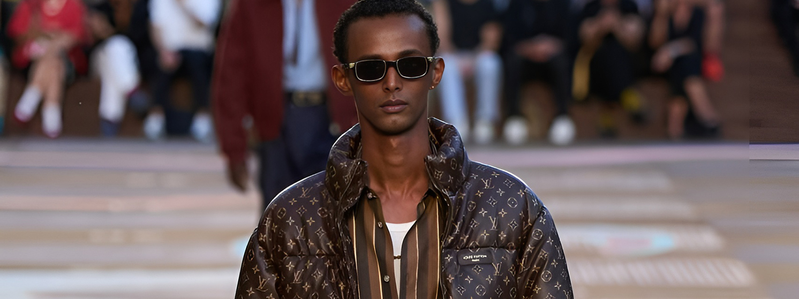 Показ Louis Vuitton весна-лето 2026 Показ Louis Vuitton весна-лето 2026