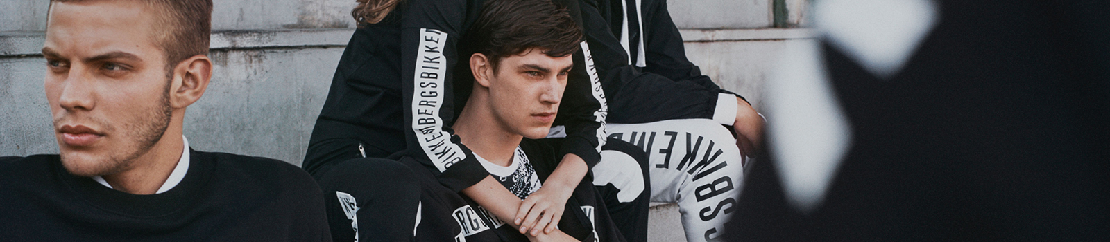 магазин брендовой одежды, обуви, сумок и аксессуаров Bikkembergs магазин брендовой одежды, обуви, сумок и аксессуаров Bikkembergs