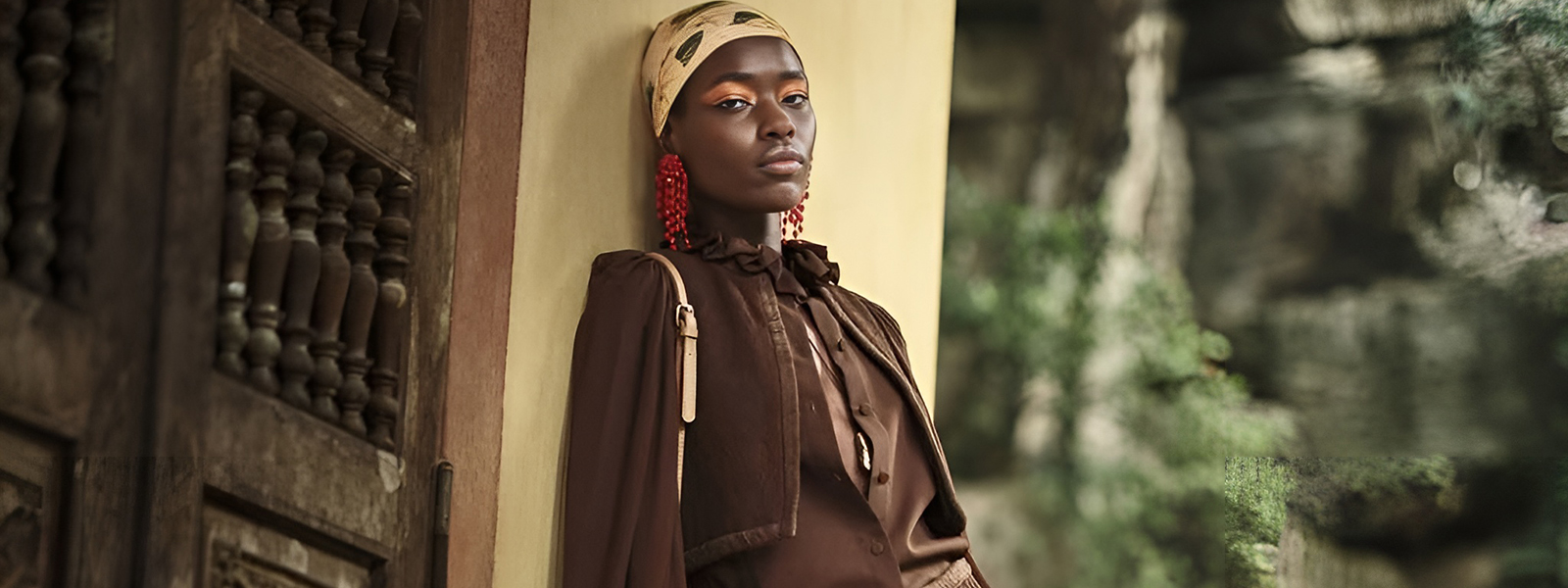 Призрачная поэзия Вьетнама: фотосессия Harper’s Bazaar в Ниньбинь Призрачная поэзия Вьетнама: фотосессия Harper’s Bazaar в Ниньбинь