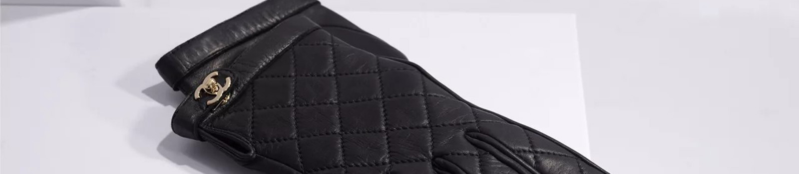 Копии женских перчаток люкс сегмента Копии женских перчаток люкс сегмента