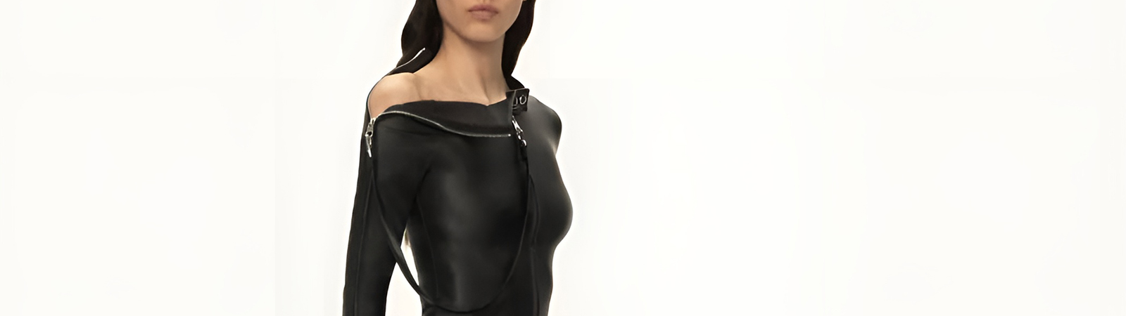 pre-осенняя коллекция Courr&egrave;ges