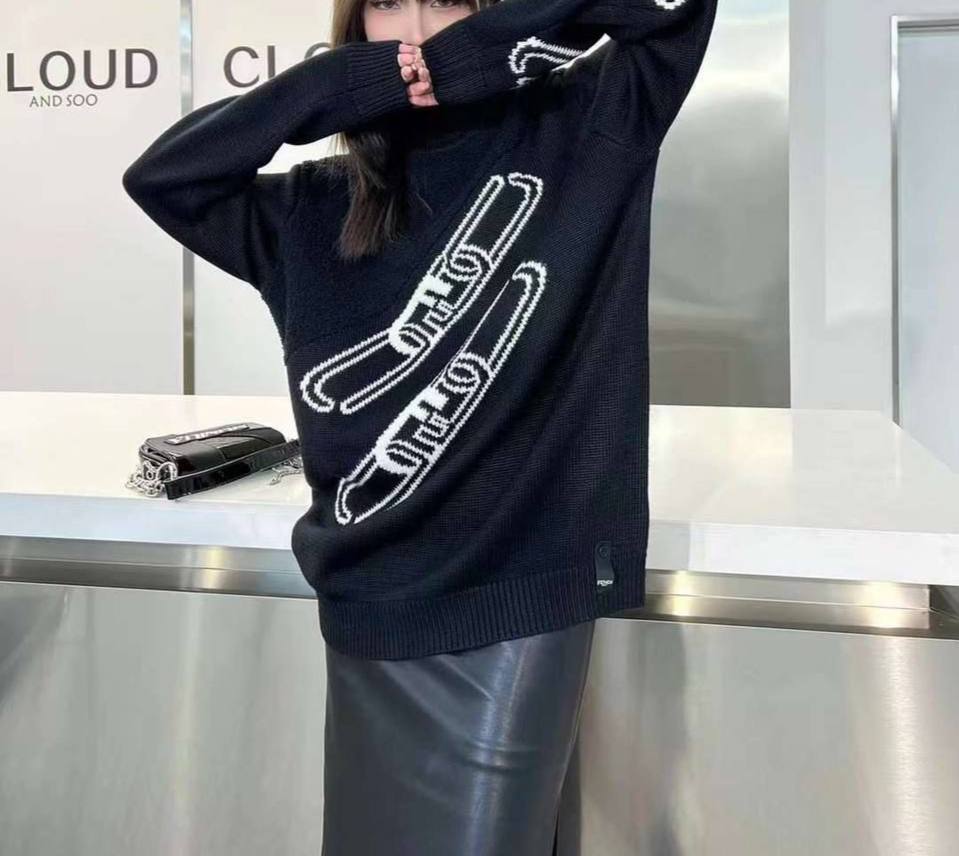 Элитный женский свитер Fendi BP-22841 Элитный женский свитер Fendi BP-22841