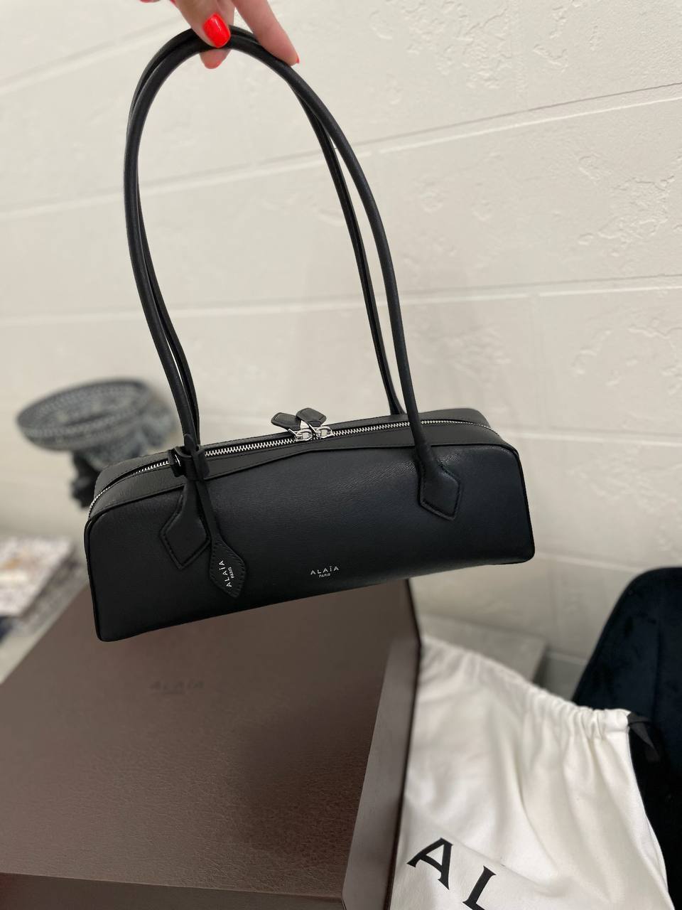 Alaia коллекционная женская сумка BP-52764 Alaia коллекционная женская сумка BP-52764