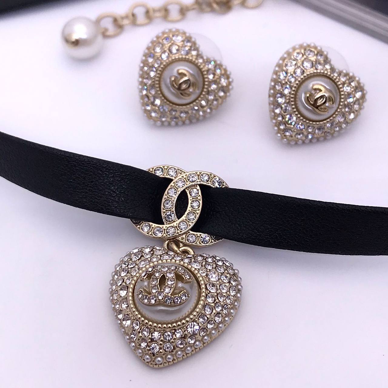 Коллекционный чокер Chanel BP-21242 Коллекционный чокер Chanel BP-21242