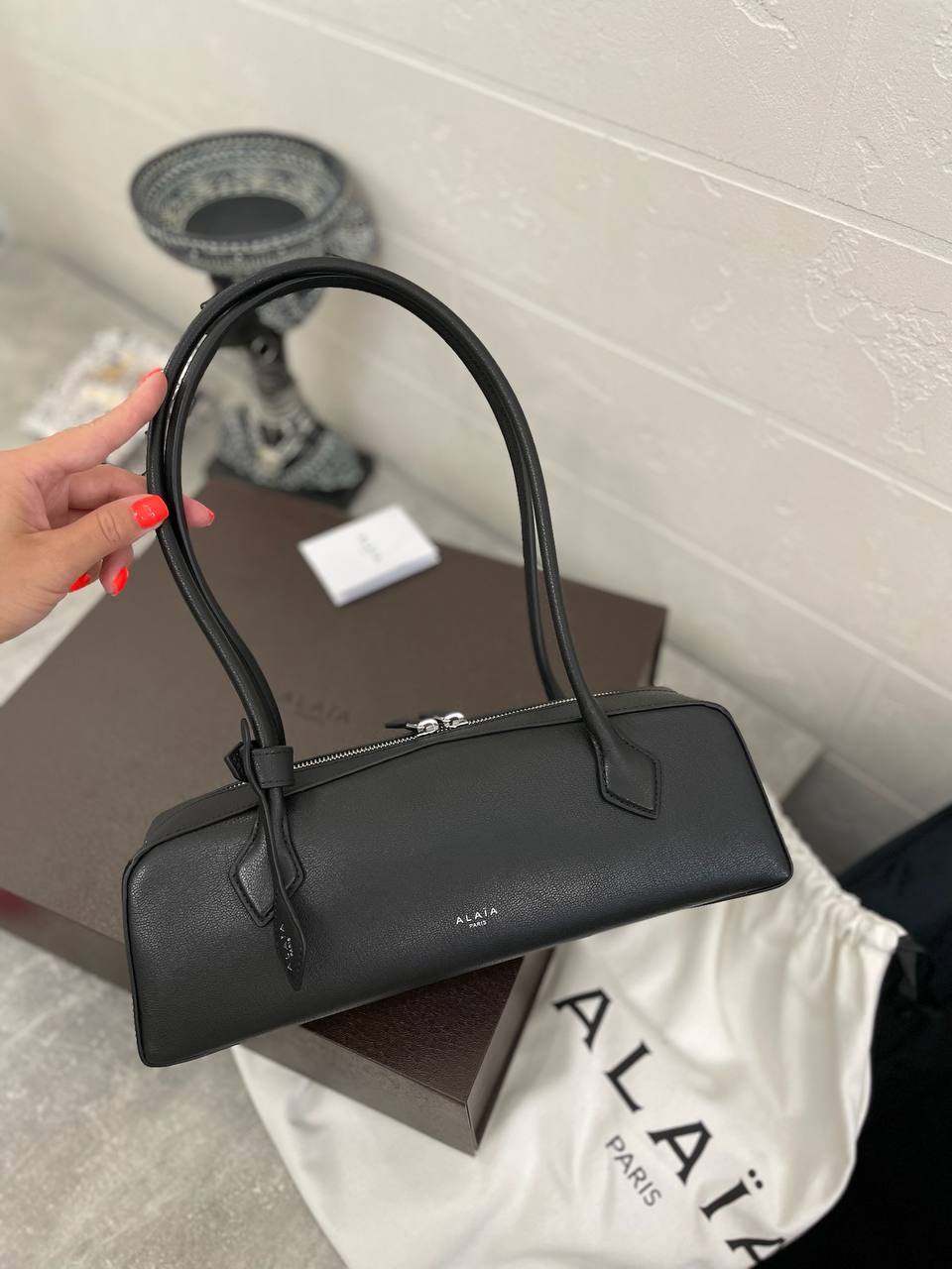 Alaia коллекционная женская сумка BP-52764 Alaia коллекционная женская сумка BP-52764