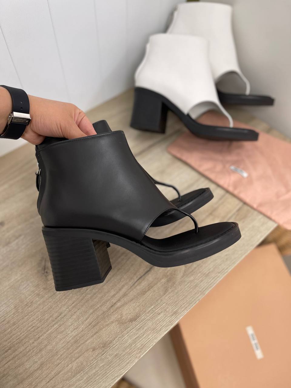 Коллекционные ботильоны Miu Miu BP-34885 Коллекционные ботильоны Miu Miu BP-34885