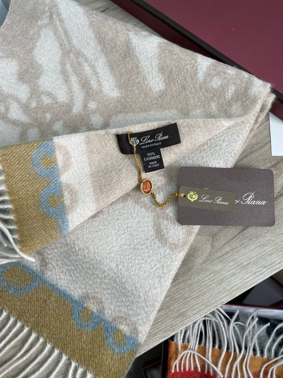 Шарф для стильных образов Loro Piana BP-21224 Шарф для стильных образов Loro Piana BP-21224