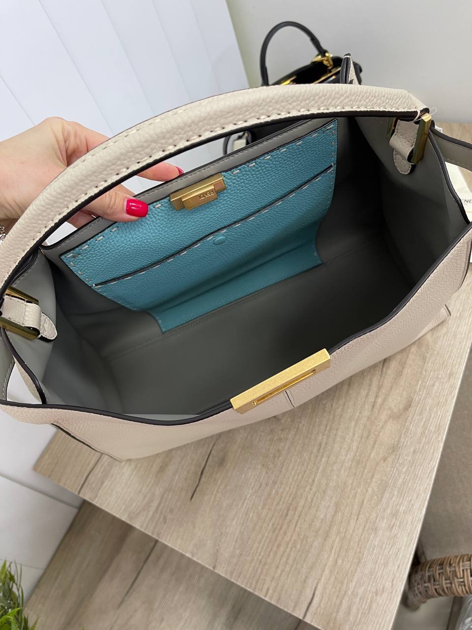 Повседневная женская сумка Fendi BP-31449 Повседневная женская сумка Fendi BP-31449