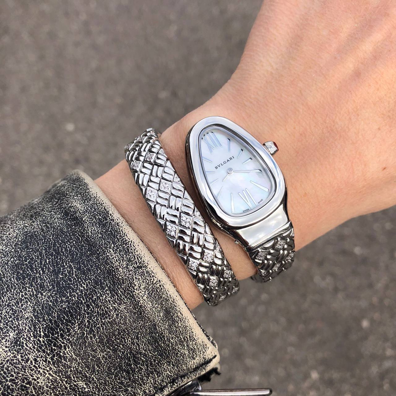 Часы Bvlgari премиальные BP-21232 Часы Bvlgari премиальные BP-21232