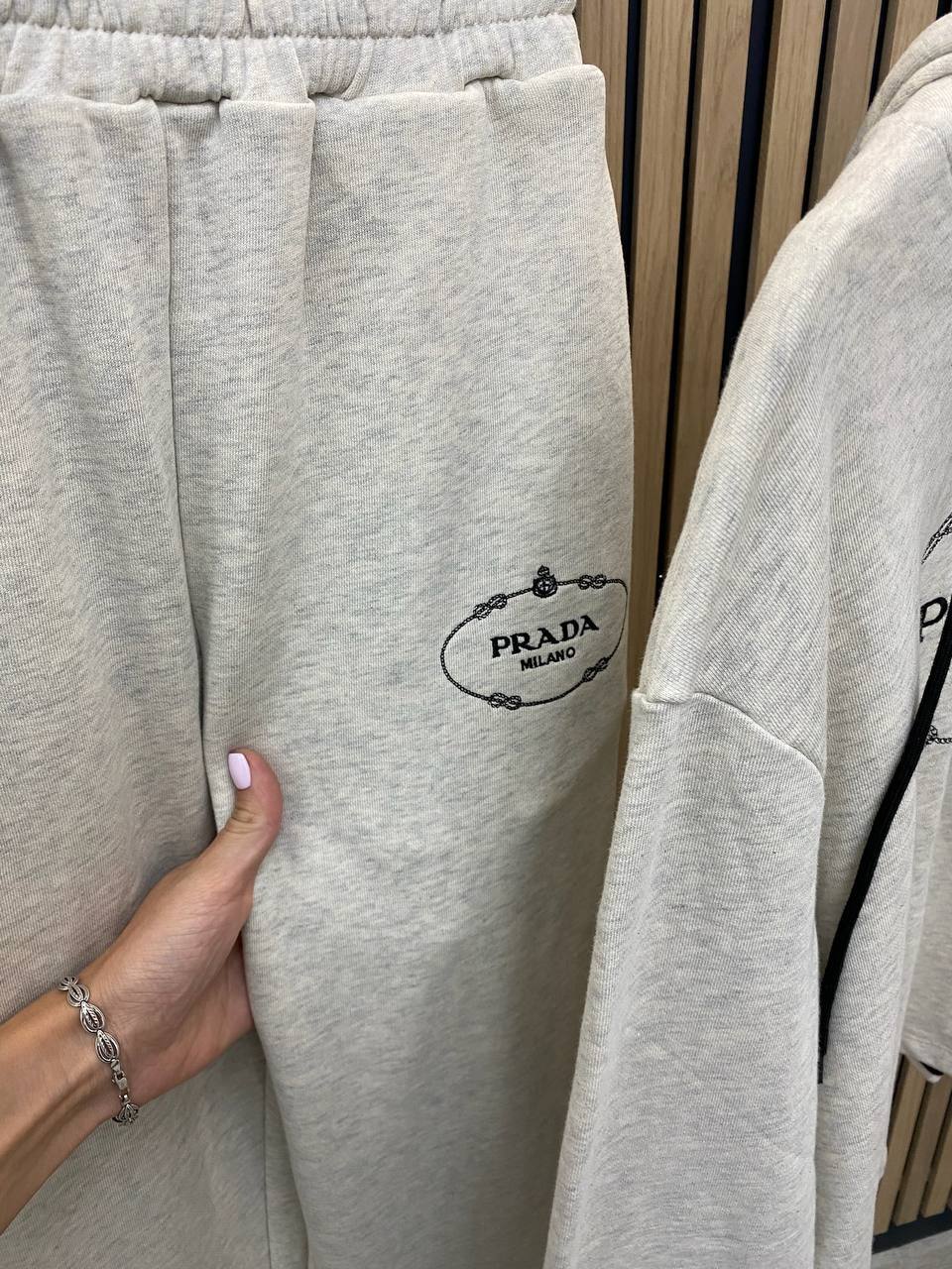 Спортивный костюм Prada премиум BP-40000 Спортивный костюм Prada премиум BP-40000