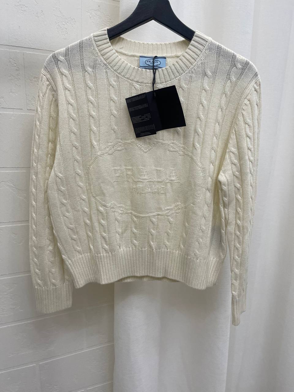 Коллекционный свитер женский Prada BP-39179 Коллекционный свитер женский Prada BP-39179