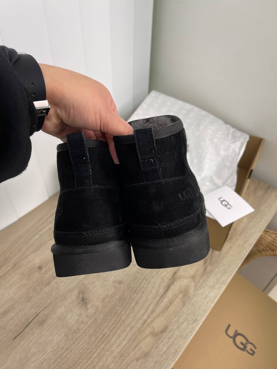 Черные UGG Ugg Australia BP-24506 коллекционные Черные UGG Ugg Australia BP-24506 коллекционные