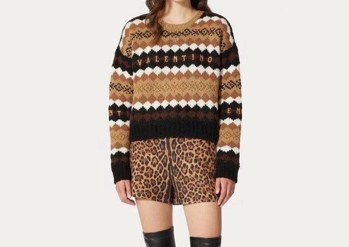Valentino коллекционный женский свитер BP-20599 Valentino коллекционный женский свитер BP-20599