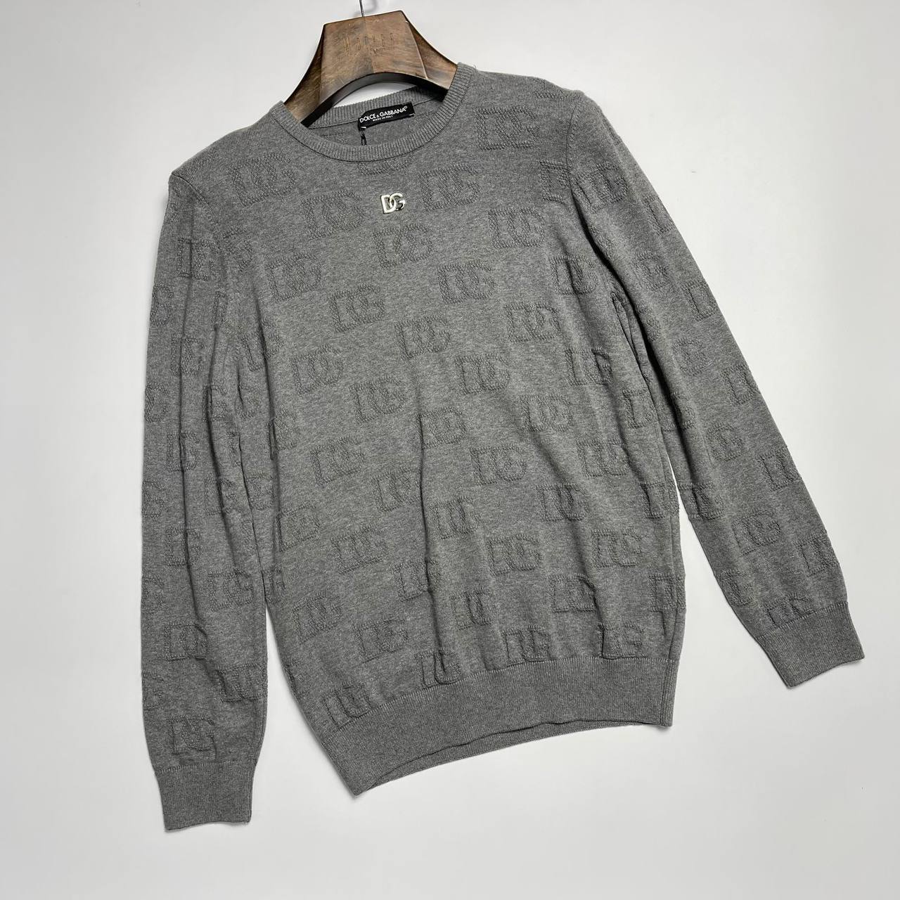 Стильный свитер BP-43244 Dolce & Gabbana Стильный свитер BP-43244 Dolce & Gabbana