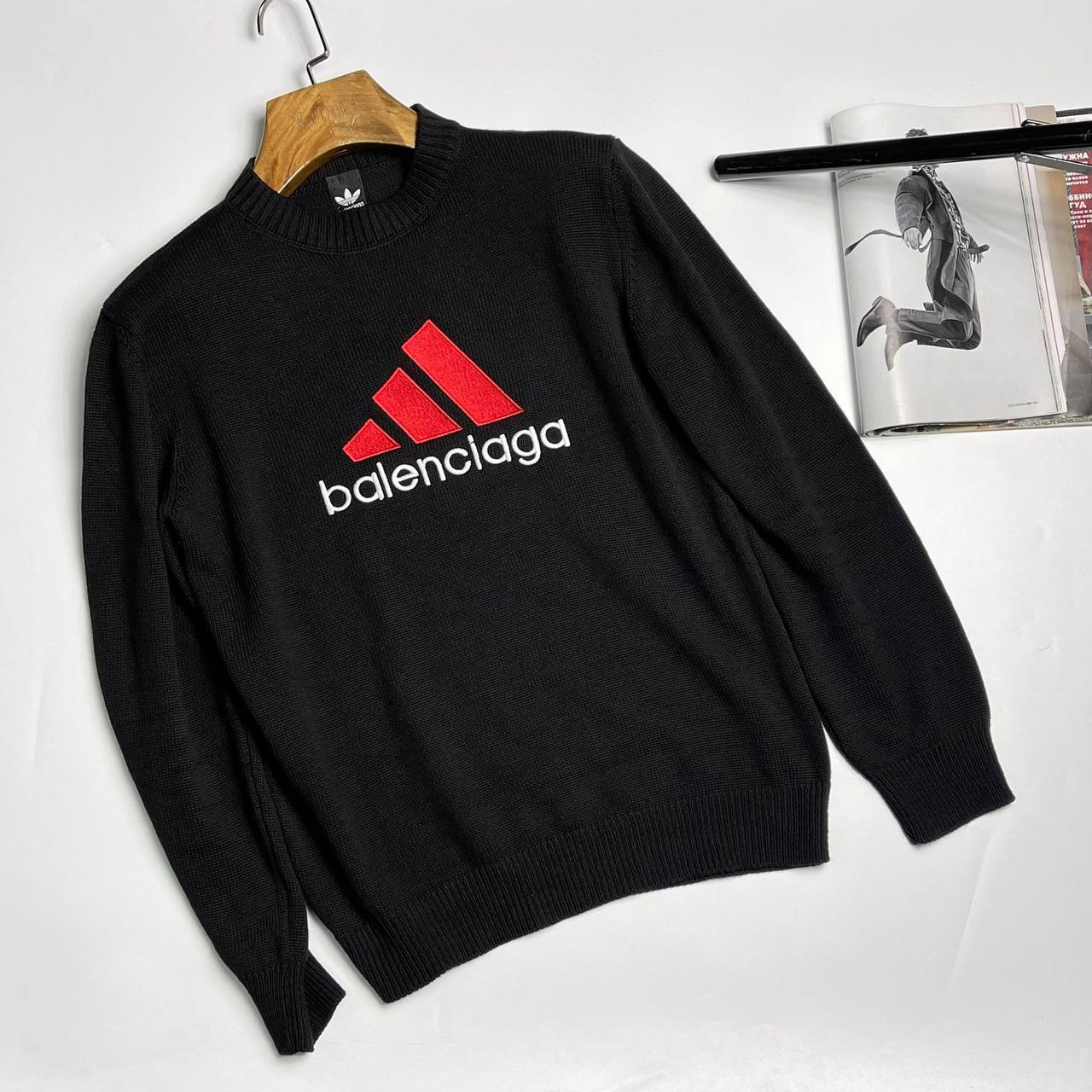 Свитер Balenciaga BP-21420 для мужчин Свитер Balenciaga BP-21420 для мужчин