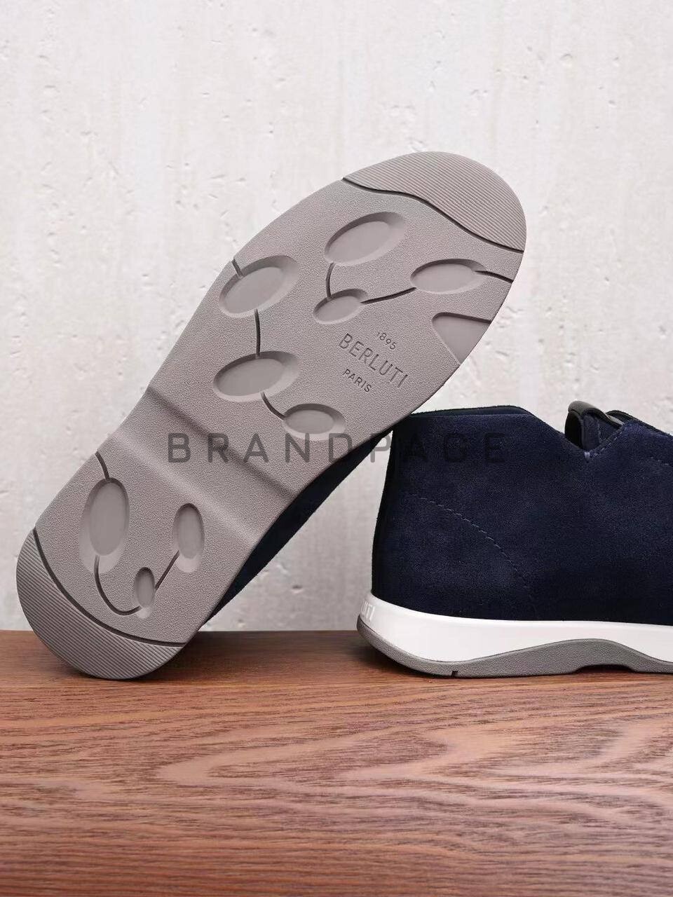 Кроссовки из натуральной замши Berluti BPLUX5434 Кроссовки из натуральной замши Berluti BPLUX5434