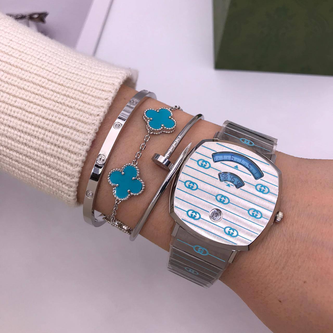 Элегантные часы Gucci BP-14152 Элегантные часы Gucci BP-14152