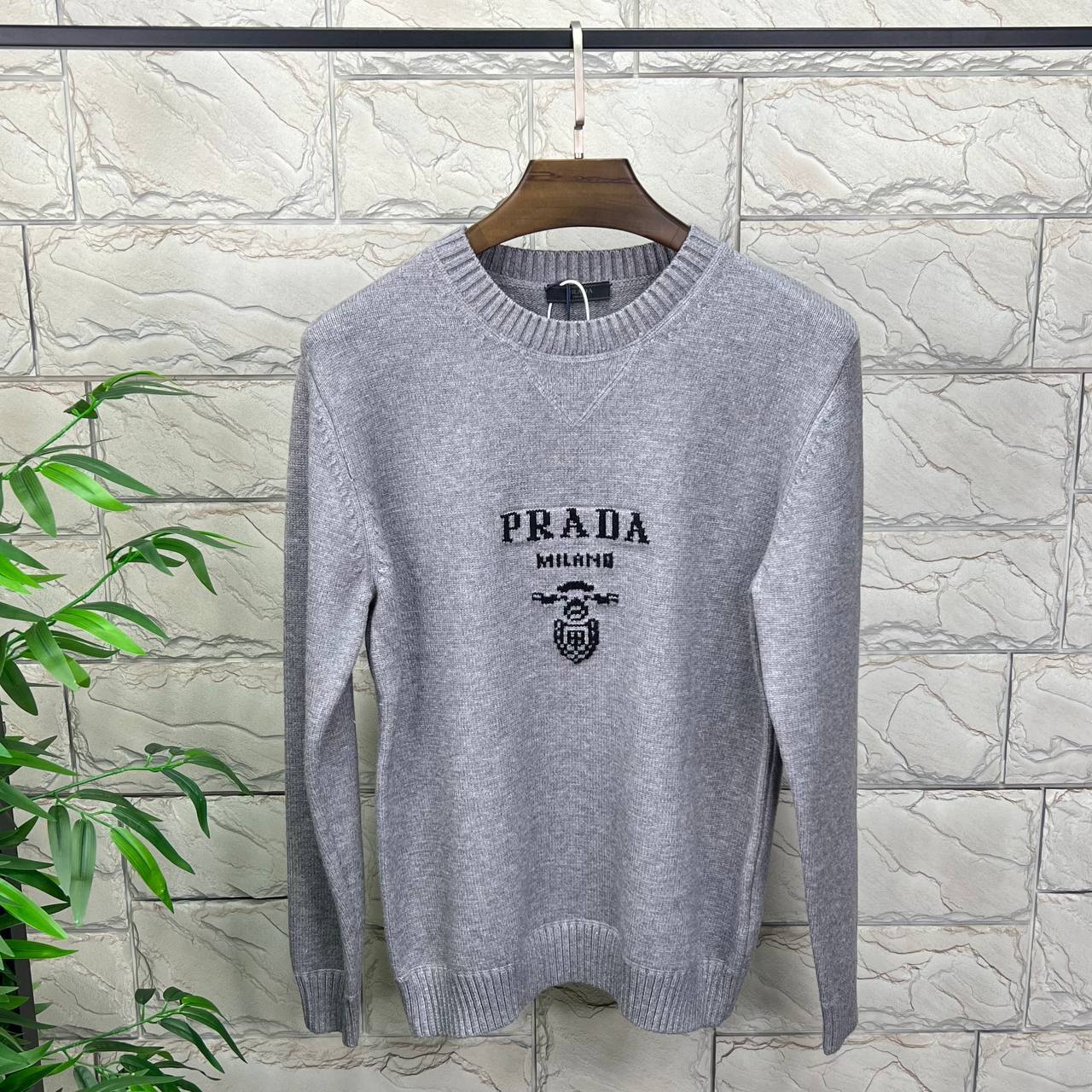 Стильный свитер Prada BP-25904 Стильный свитер Prada BP-25904