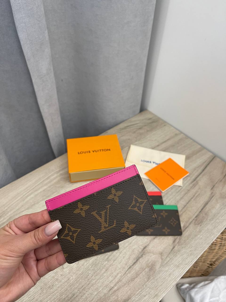 Люксовый картхолдер Louis Vuitton BP-48287 Люксовый картхолдер Louis Vuitton BP-48287