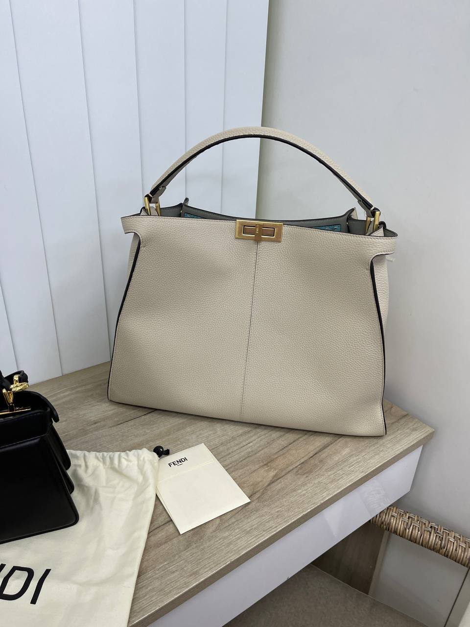 Повседневная женская сумка Fendi BP-31449 Повседневная женская сумка Fendi BP-31449