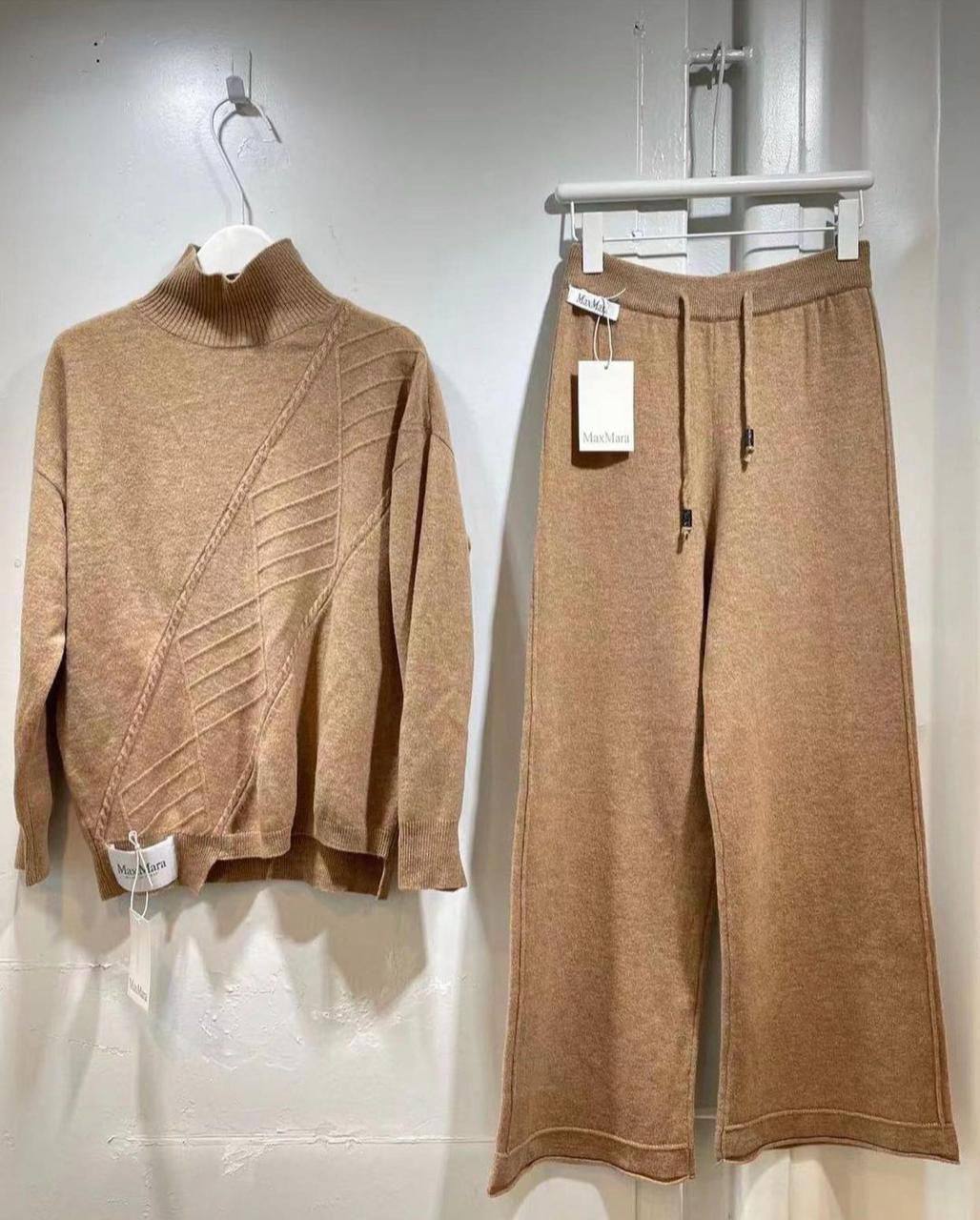 Костюм повседневный для спорта Max Mara BP-19481 Костюм повседневный для спорта Max Mara BP-19481
