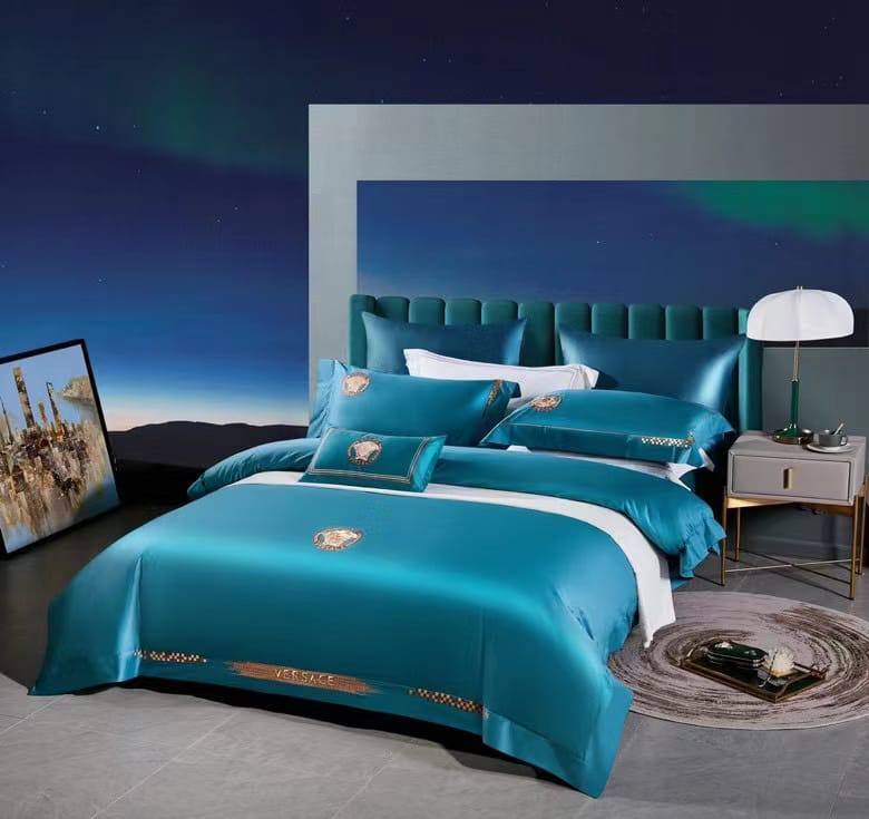 Темно-голубой комплект постельного белья Versace BP-19102 Темно-голубой комплект постельного белья Versace BP-19102