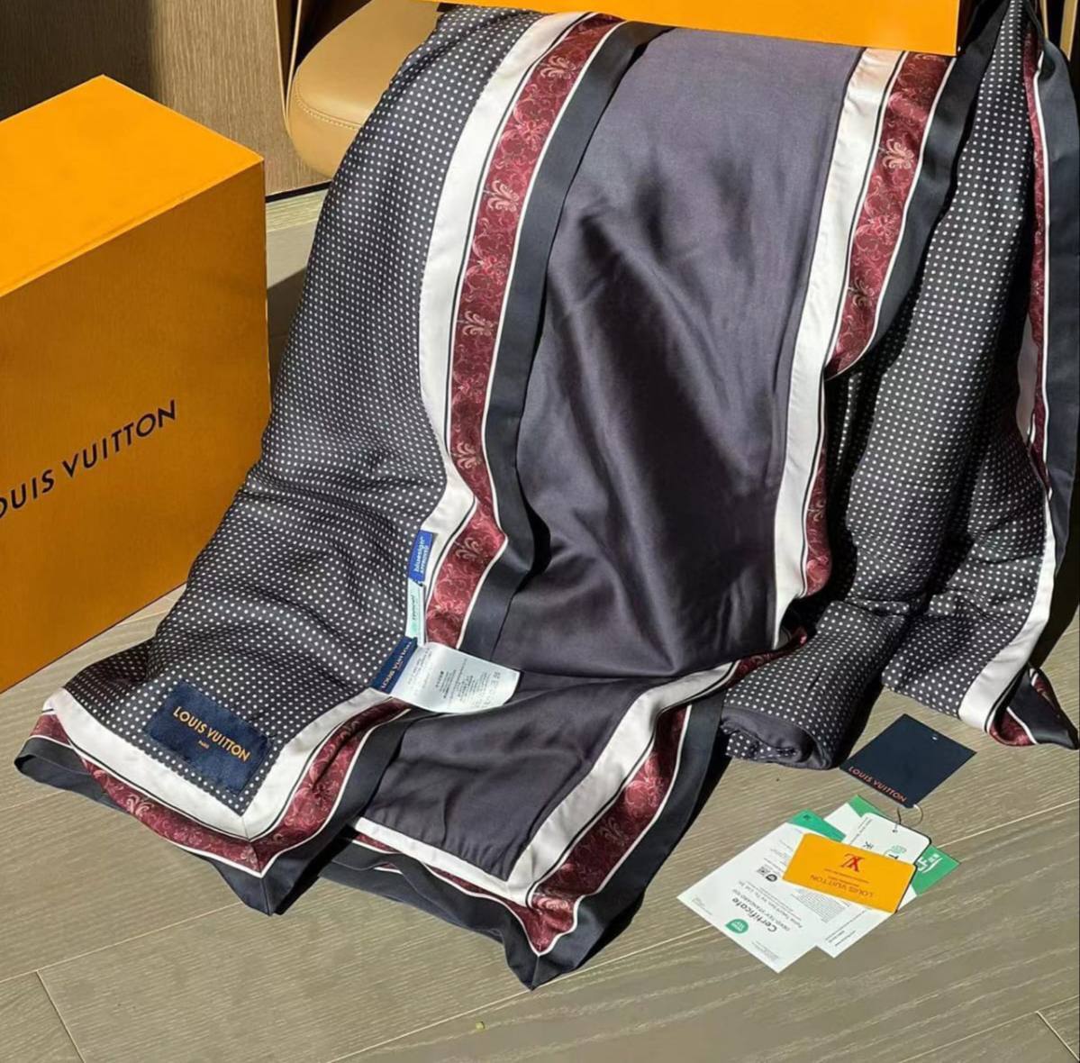 Одеяло стиль Louis Vuitton BP-52973 Одеяло стиль Louis Vuitton BP-52973