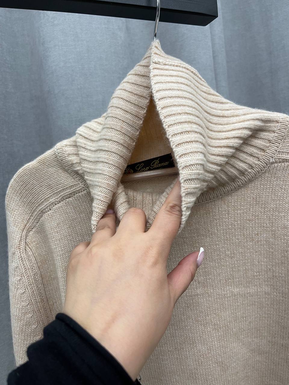 Премиум кашемировый свитер Loro Piana BP-25173 Премиум кашемировый свитер Loro Piana BP-25173