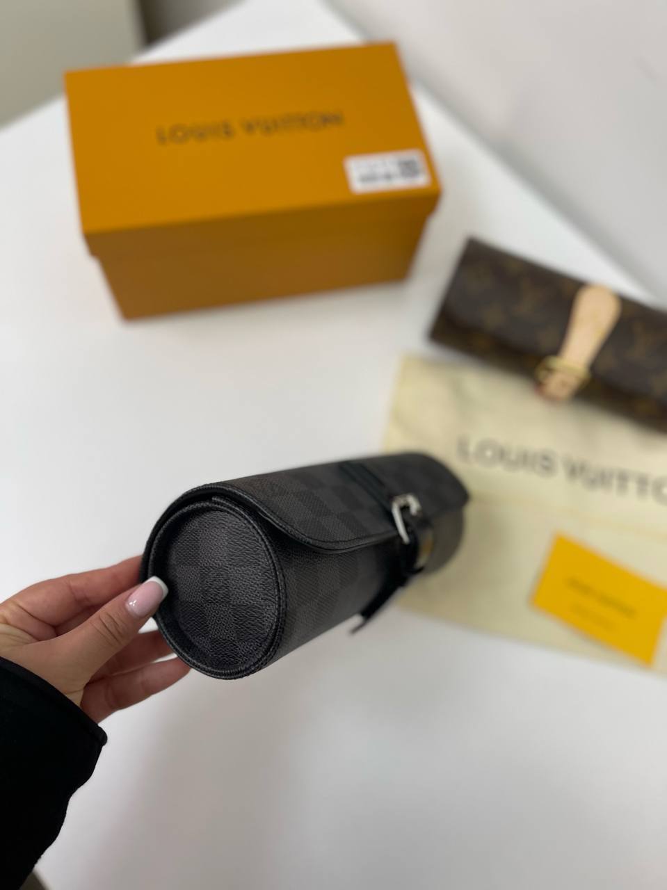 Эксклюзивный футляр для часов Louis Vuitton BP-26638 Эксклюзивный футляр для часов Louis Vuitton BP-26638