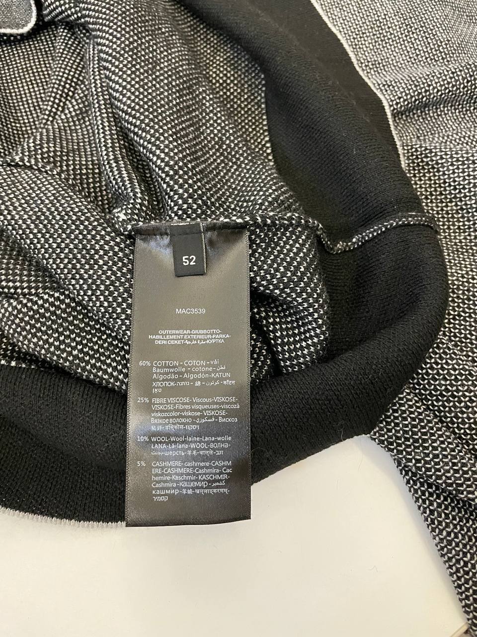 Свитер Loro Piana BP-53705 премиальный мужской Свитер Loro Piana BP-53705 премиальный мужской