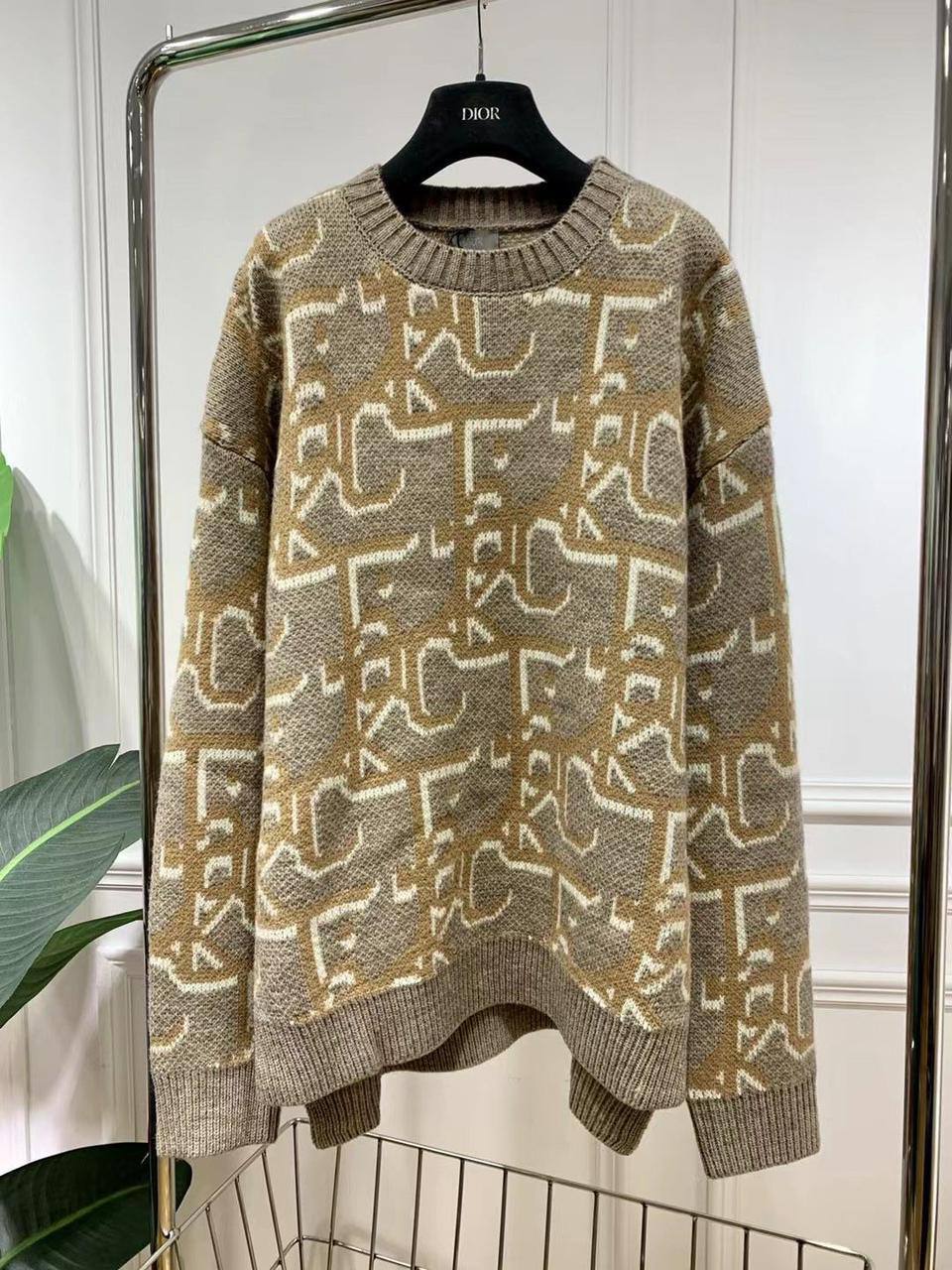 Свитер Christian Dior BP-20384 премиум мужской Свитер Christian Dior BP-20384 премиум мужской