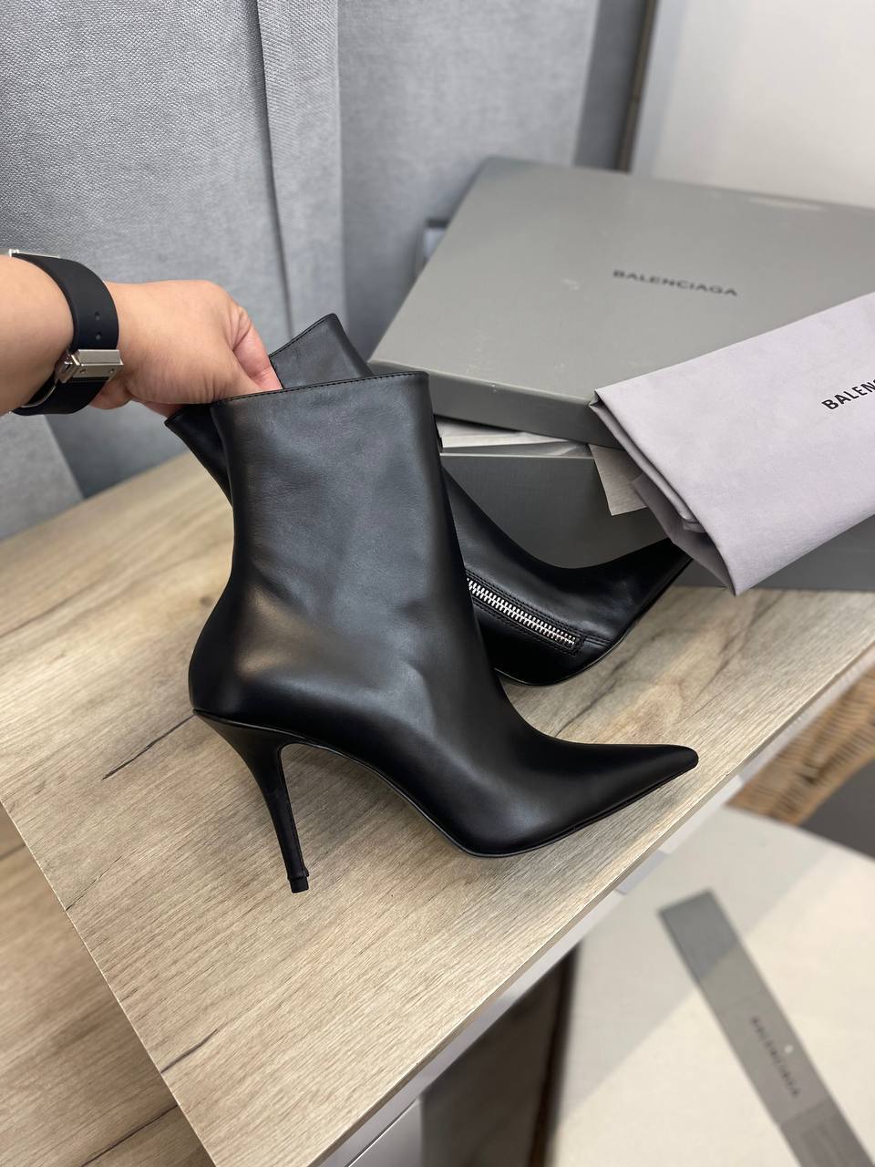 Коллекционные ботильоны Balenciaga BP-39659 Коллекционные ботильоны Balenciaga BP-39659