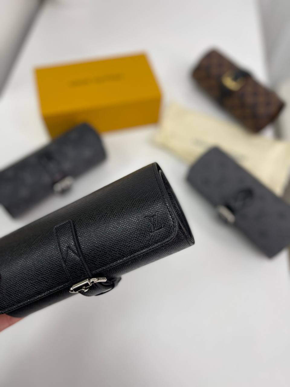 Дорожный футляр Louis Vuitton для часов BP-27851 Дорожный футляр Louis Vuitton для часов BP-27851