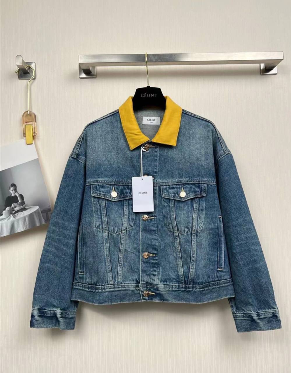 Повседневная женская куртка Celine BP-16808 Повседневная женская куртка Celine BP-16808