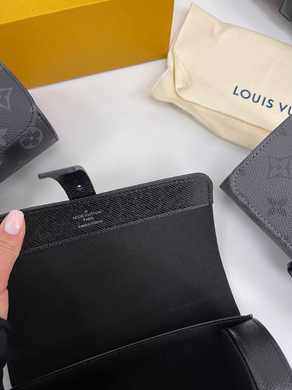 Дорожный футляр Louis Vuitton для часов BP-27851 Дорожный футляр Louis Vuitton для часов BP-27851