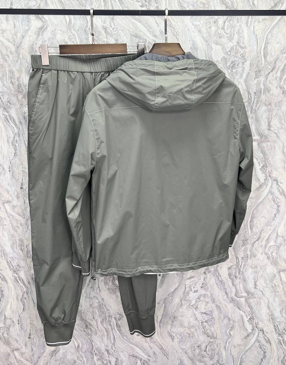 Повседневный костюм для спорта Prada BP-30039 Повседневный костюм для спорта Prada BP-30039