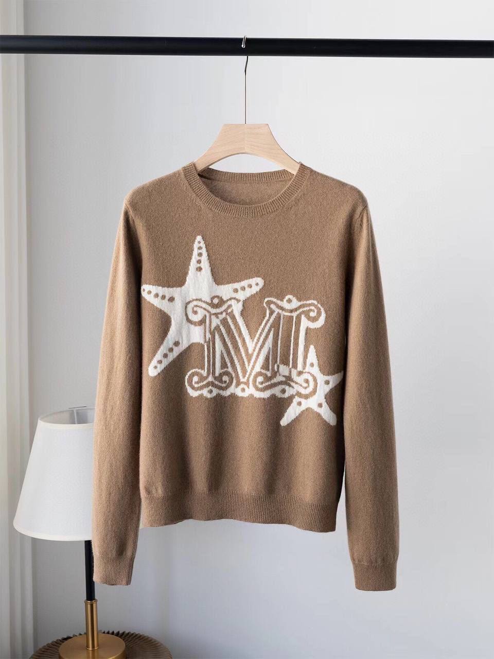 Трендовый женский свитер Max Mara BP-24339 Трендовый женский свитер Max Mara BP-24339