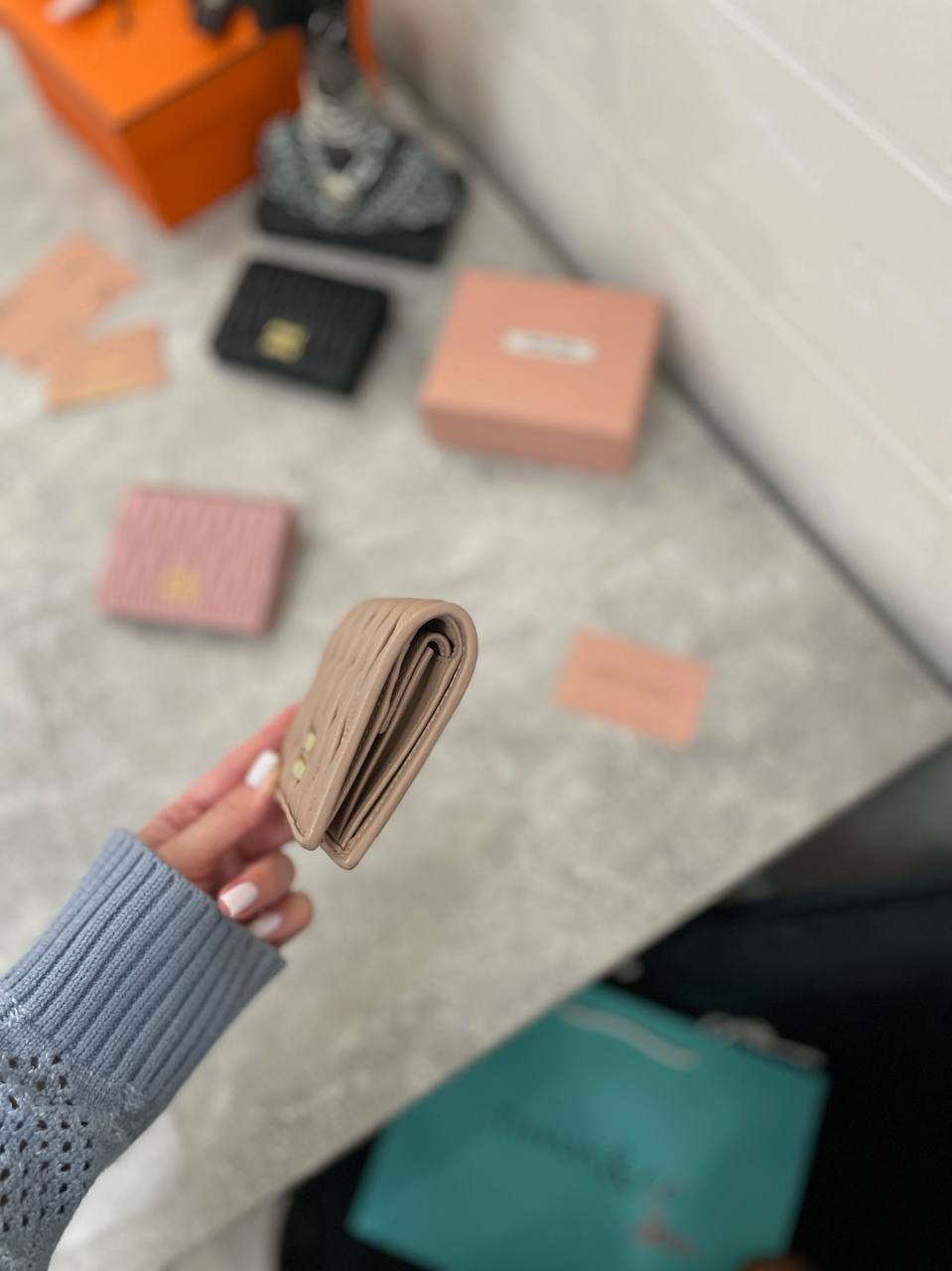 Трендовый кошелёк Miu Miu BP-46581 Трендовый кошелёк Miu Miu BP-46581