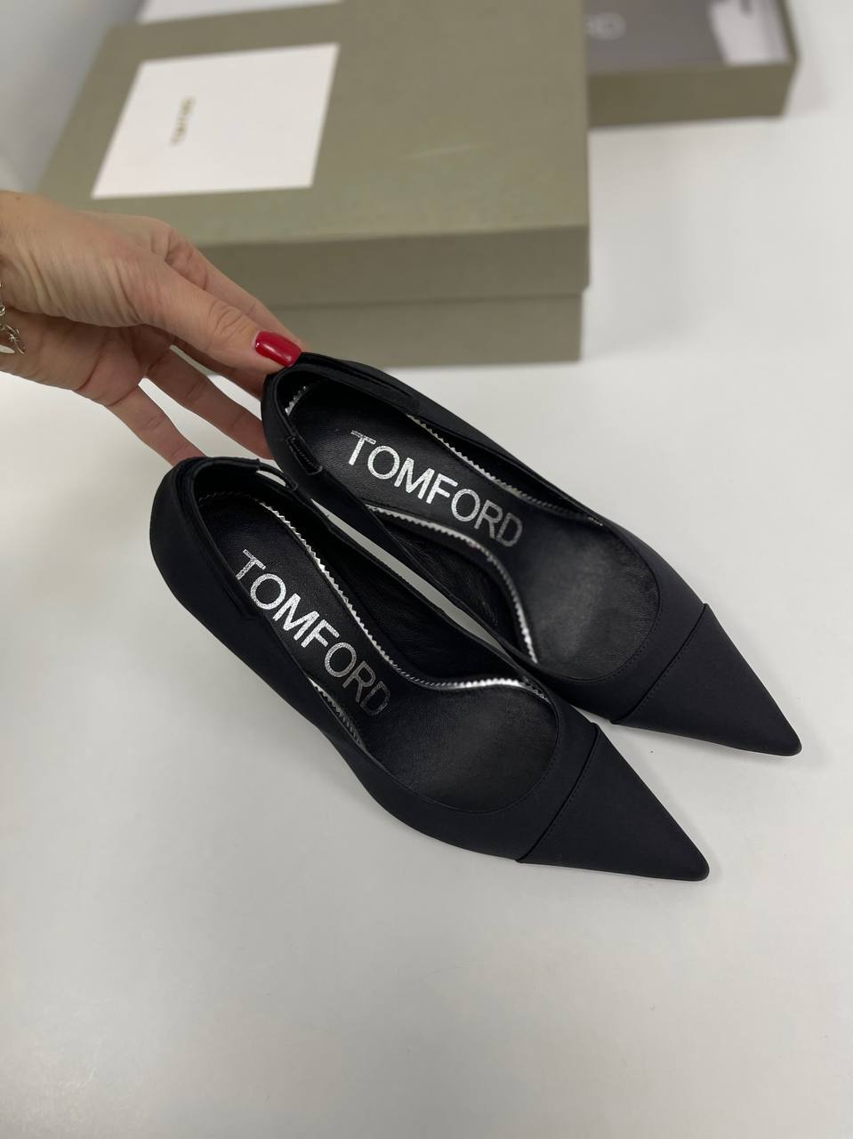 Женские туфли Tom Ford BP-45600 Женские туфли Tom Ford BP-45600