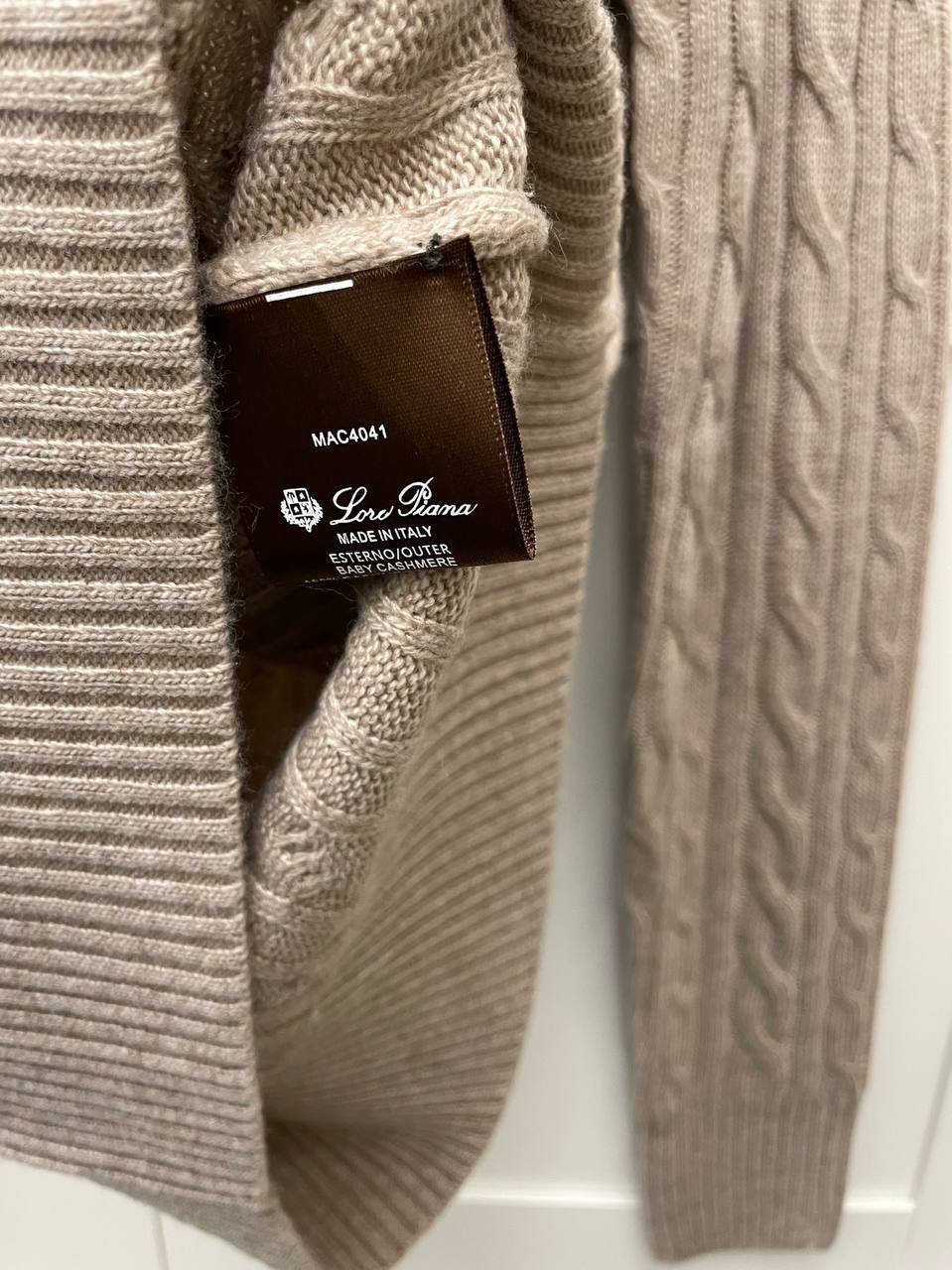 Свитер Loro Piana BP-45811 элегантный Свитер Loro Piana BP-45811 элегантный