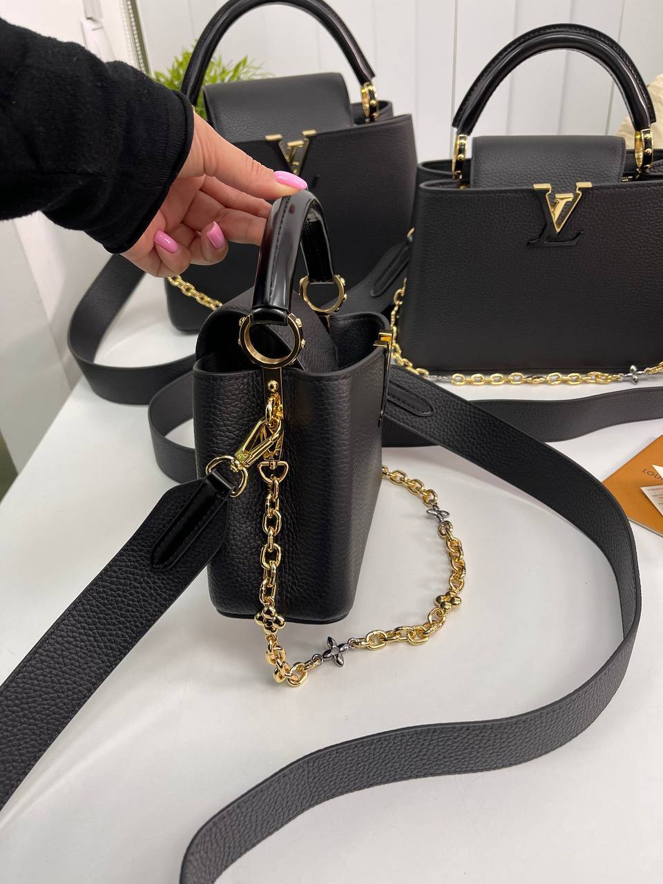 Элитная женская сумка Capucines, 21 см, Louis Vuitton BP-29263 Элитная женская сумка Capucines, 21 см, Louis Vuitton BP-29263