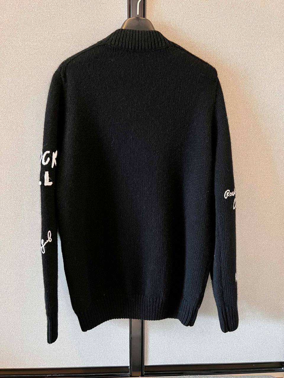 Элитный свитер Dolce & Gabbana BP-23271 Элитный свитер Dolce & Gabbana BP-23271