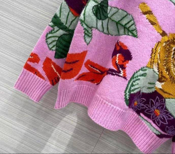 Элитный свитер Gucci BP-17742 Элитный свитер Gucci BP-17742