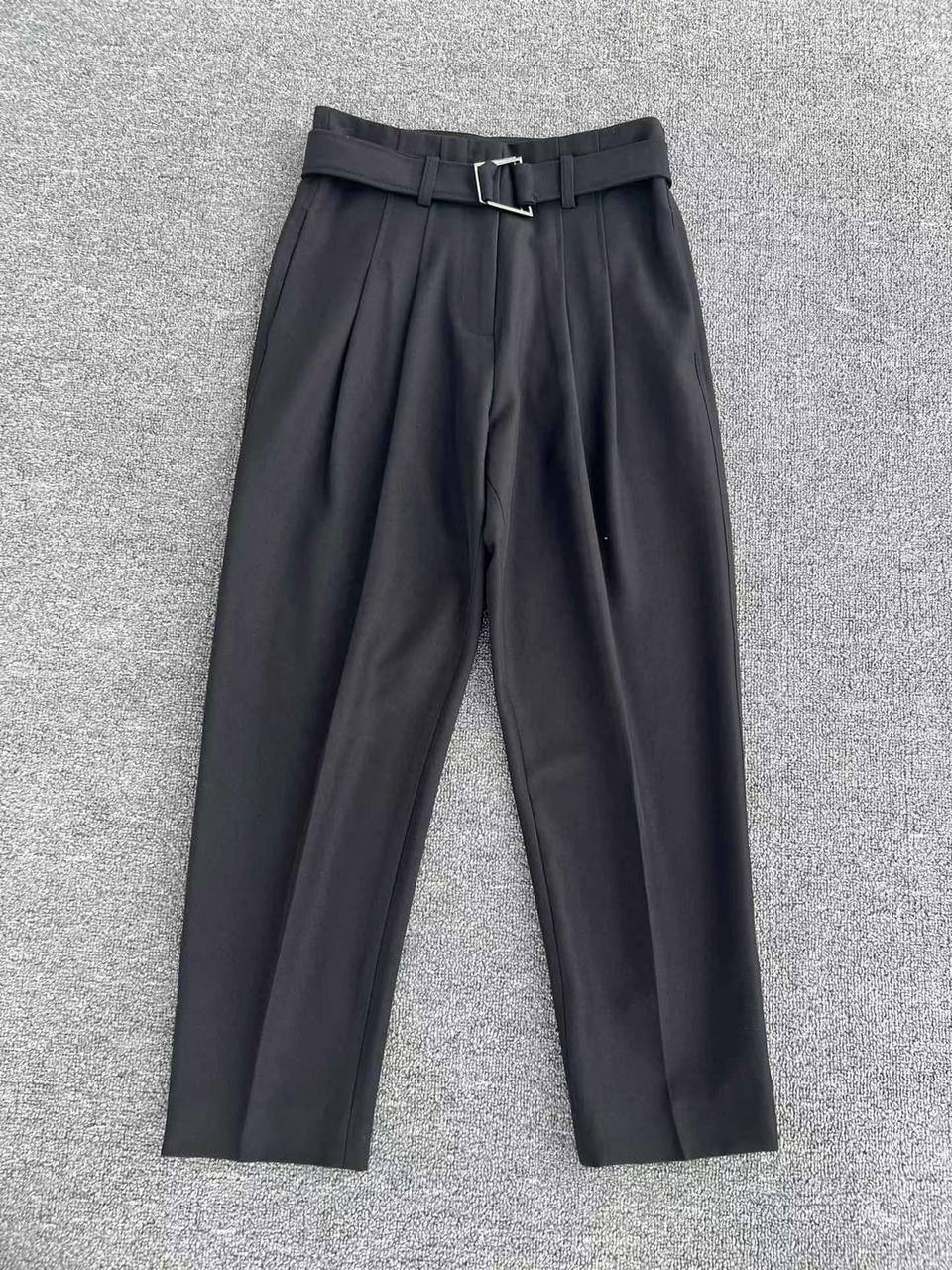 Трендовые брюки Bottega Veneta BP-37568 Трендовые брюки Bottega Veneta BP-37568