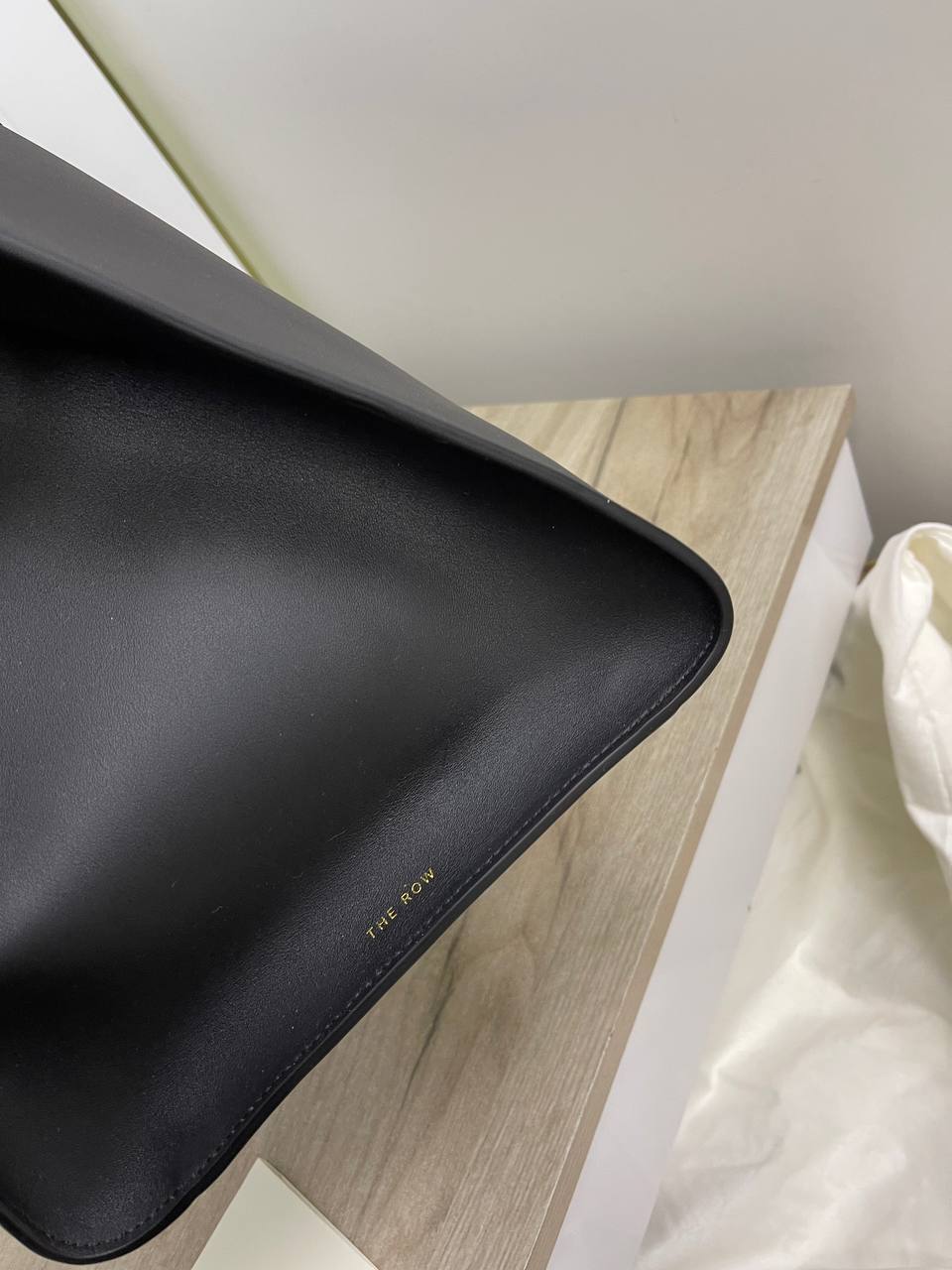 Повседневная женская сумка The Row BP-25885 Повседневная женская сумка The Row BP-25885