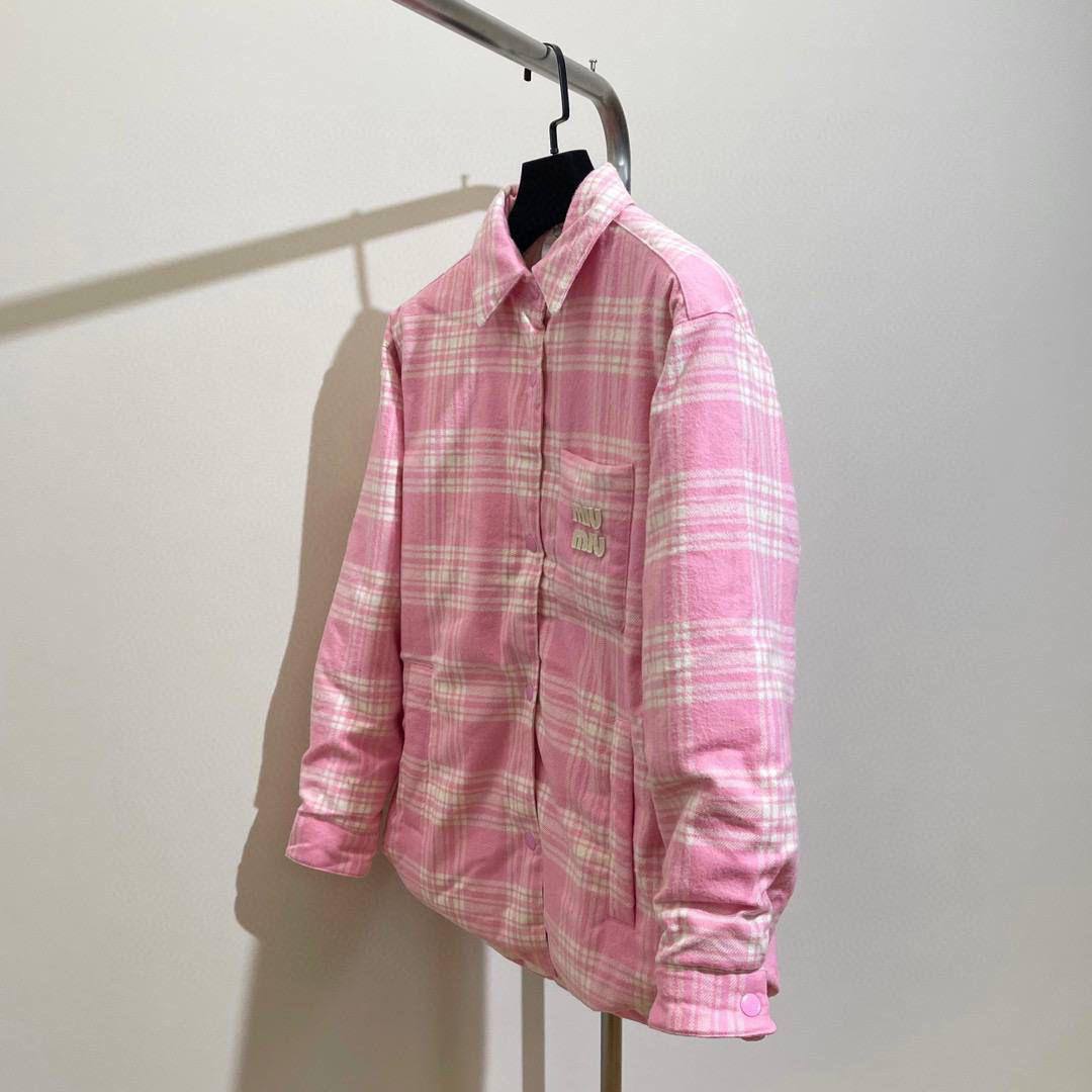 Эксклюзивная куртка-рубашка Miu Miu BP-53858 Эксклюзивная куртка-рубашка Miu Miu BP-53858