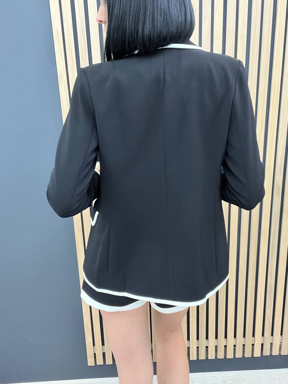 Женский костюм премиум Valentino BP-47800 Женский костюм премиум Valentino BP-47800