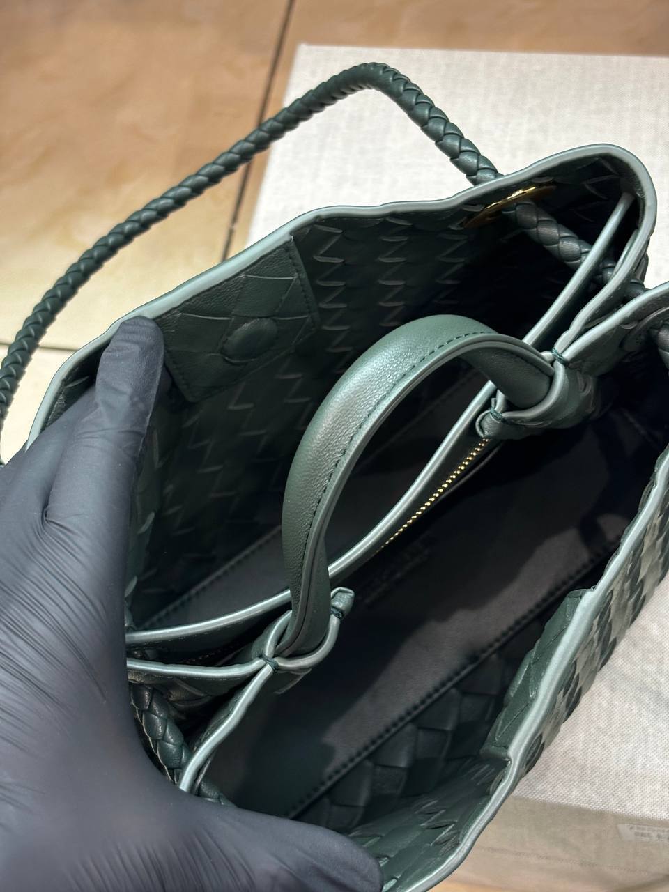 Сумка зеленая плетенная Bottega Veneta BP-734853 Сумка зеленая плетенная Bottega Veneta BP-734853